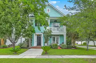 300 Foxglove Ave, Summerville, SC 29483 - Photo 1
