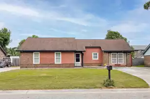 215 Horseshoe Dr, Goose Creek, SC 29445 - Photo 1