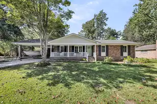 114 Azalea Dr, Summerville, SC 29485 - Photo 1
