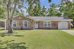 105 Coney Ct, Summerville, SC 29486 - Photo 1