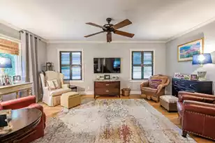 933 Lakeview Dr, Mount Pleasant, SC 29464 - Photo 12