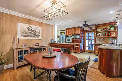 933 Lakeview Drive, Mount Pleasant, SC 29464 - Photo 16