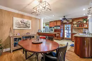 933 Lakeview Dr, Mount Pleasant, SC 29464 - Photo 16