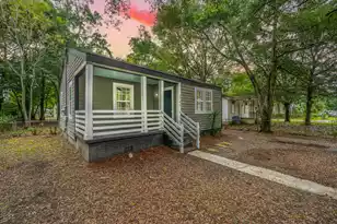 2744 Surrey Dr E, North Charleston, SC 29405 - Photo 1