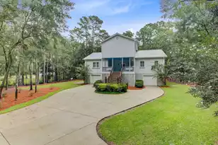 10088 Hercules Rd, McClellanville, SC 29458 - Photo 1