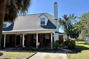 3053 Queensgate Way, Mount Pleasant, SC 29466 - Photo 1