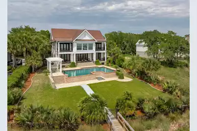 104 Beach Street, Mount Pleasant, SC 29464 - Photo 1