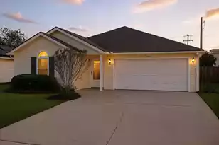 5081 Westview St, North Charleston, SC 29418 - Photo 1