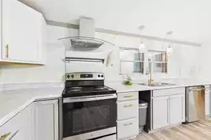 623 Barn Rd, Bonneau, SC 29431 - Photo 16