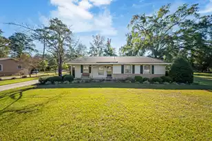 157 Charles St, Bamberg, SC 29003 - Photo 1