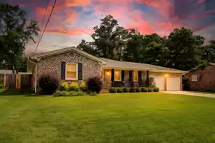 2472 Liverpool Dr, Charleston, SC 29414 - Photo 1