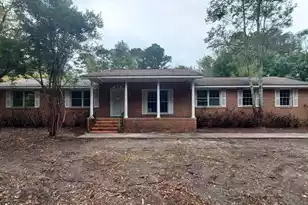 534 Weatherford Rd, Orangeburg, SC 29115 - Photo 1