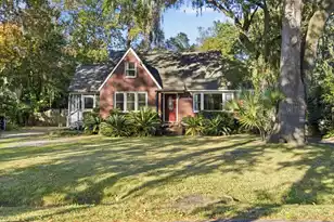 1228 Ravenel Dr, Charleston, SC 29407 - Photo 1