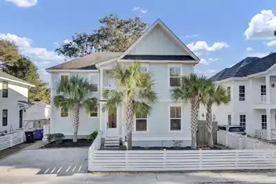 515 Bank Street, Mount Pleasant, SC 29464 - Photo 1