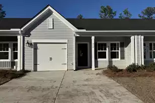 914 Dusk Dr, Summerville, SC 29486 - Photo 1