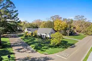 957 Regatta Rd, Charleston, SC 29412 - Photo 1