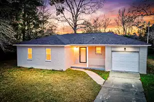 1138 Oxbow Dr, Charleston, SC 29412 - Photo 1