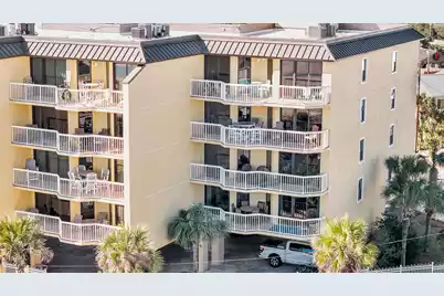 201 Arctic Avenue W #101, Folly Beach, SC 29439 - Photo 1