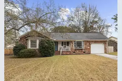 302 Chessington Circle, Summerville, SC 29485 - Photo 1