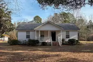 1248 Driggers Ln, Manning, SC 29102 - Photo 1