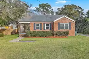 510 Sunset Dr, Charleston, SC 29407 - Photo 1