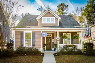 215 Forsythia Ave, Summerville, SC 29483 - Photo 1