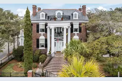 74 Murray Boulevard, Charleston, SC 29401 - Photo 1