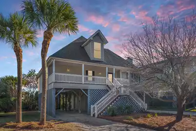 46 Battery Park Road, Edisto Beach, SC 29438 - Photo 1