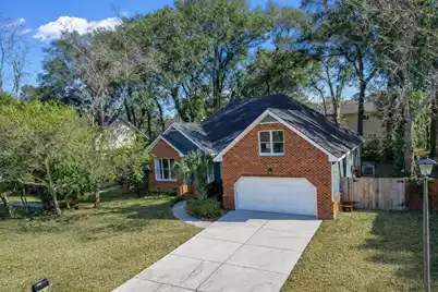 109 Oyster Point Row, Charleston, SC 29412 - Photo 1