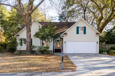 304 Mount Royall Drive, Mount Pleasant, SC 29464 - Photo 1