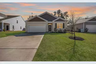 179 Lagoona Drive, Summerville, SC 29483 - Photo 1