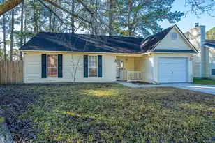 204 Corsair St, Summerville, SC 29483 - Photo 1