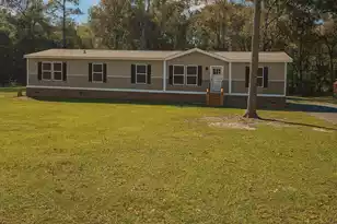 117 Martin Dr, Eutawville, SC 29048 - Photo 1