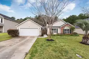 327 Savannah River Dr, Summerville, SC 29485 - Photo 1
