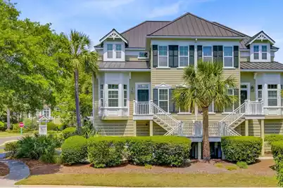 1650 Long Grove Drive, Mount Pleasant, SC 29464 - Photo 1