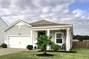 464 Pender Woods Dr, Summerville, SC 29486 - Photo 1