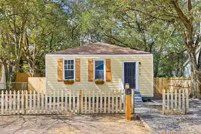 2718 Surrey Drive E, North Charleston, SC 29405 - Photo 1
