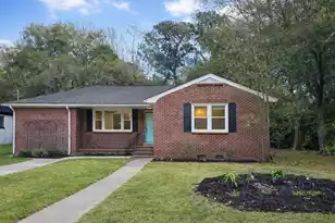412 Stinson Dr, Charleston, SC 29407 - Photo 1