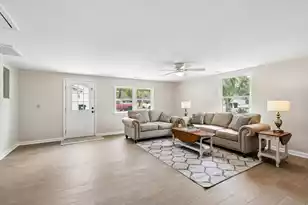 230 Smythe Dr, Summerville, SC 29485 - Photo 8