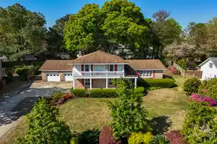 677 Pawley Rd, Mount Pleasant, SC 29464 - Photo 1