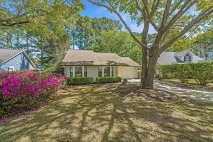 1525 Crossing Ln E, Mount Pleasant, SC 29466 - Photo 1