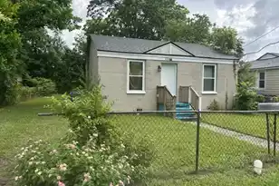 4726 Talisman St, North Charleston, SC 29405 - Photo 1