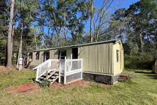 205 3rd St, Walterboro, SC 29488 - Photo 1