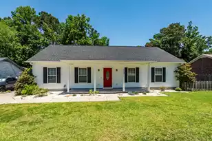113 Kirksey Dr, Summerville, SC 29485 - Photo 1