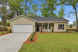 6 Josselson St, Yemassee, SC 29945 - Photo 1
