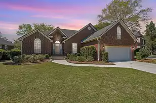 1315 Deep Water Dr, Mount Pleasant, SC 29464 - Photo 1