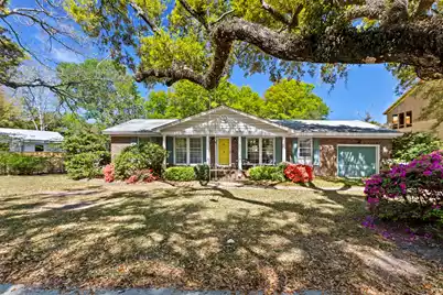 810 McCants Drive, Mount Pleasant, SC 29464 - Photo 1