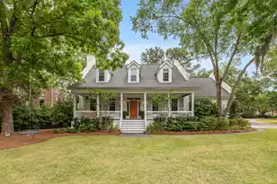 610 Hobcaw Bluff Dr, Mount Pleasant, SC 29464 - Photo 1