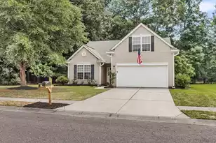 621 Beverly Dr, Summerville, SC 29485 - Photo 1