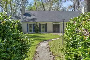 841 Googe St, Allendale, SC 29810 - Photo 1